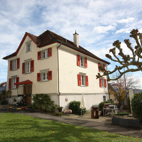 Pfarrhaus / Einfamilienhaus Kobelwald zu vermieten