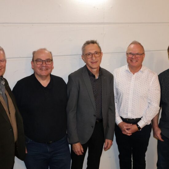 Vereinigungsvertrag zur Kirchgemeinde Blattenberg einstimmig angenommen