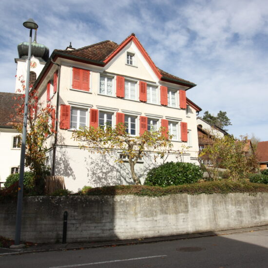 Pfarrhaus / Einfamilienhaus Kobelwald zu vermieten